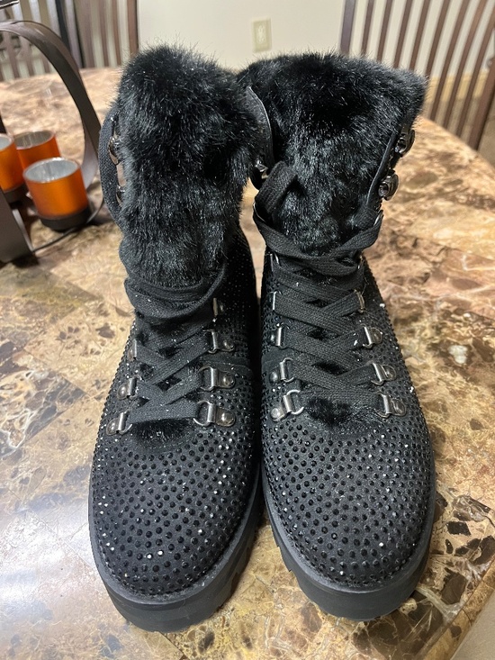 Express Shoes - Black Boots
